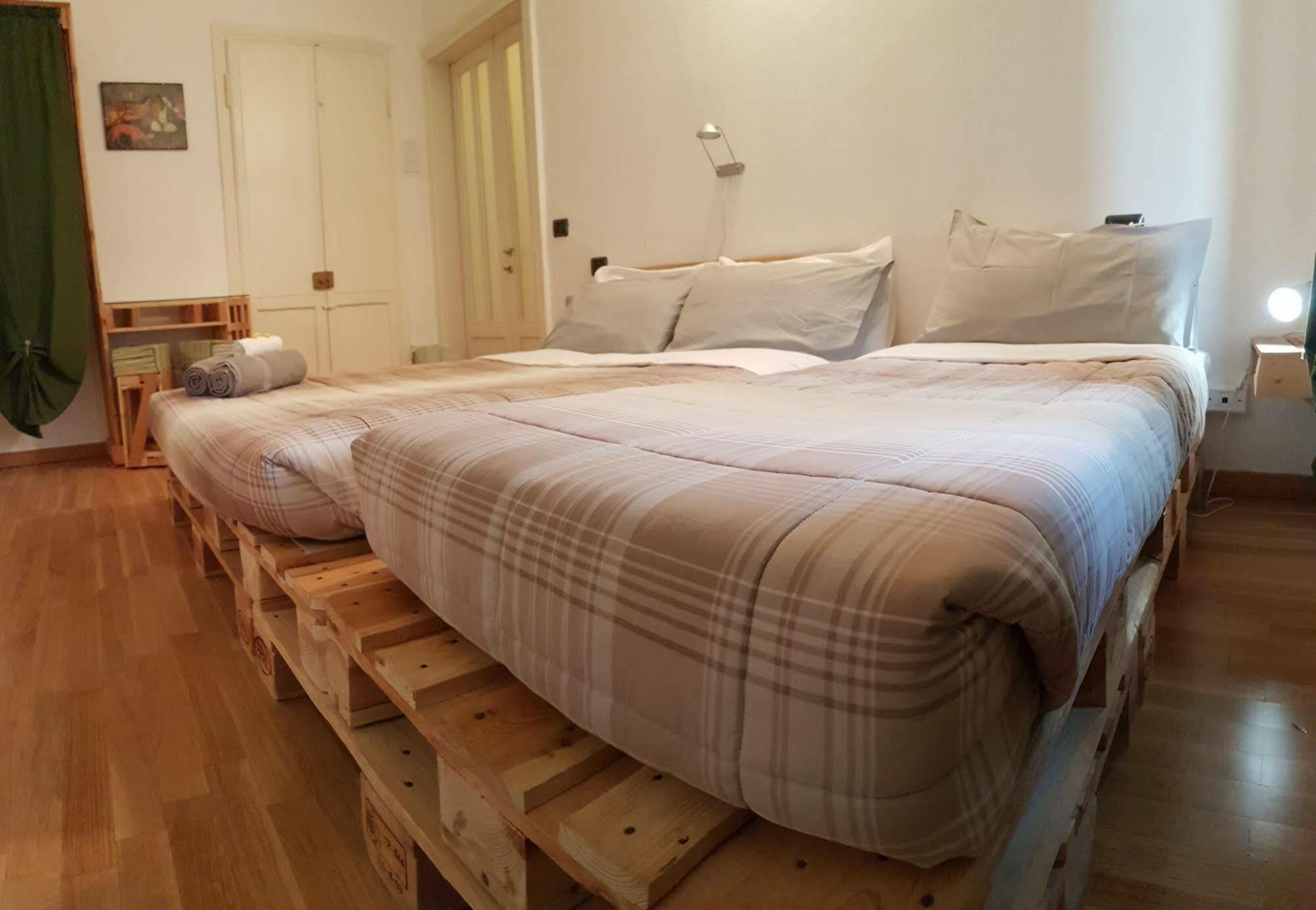 Hotel Uptown B'N'B à Bergame Extérieur photo